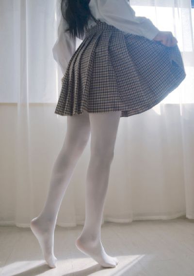 美女一级片_BD英语全集在线观看
